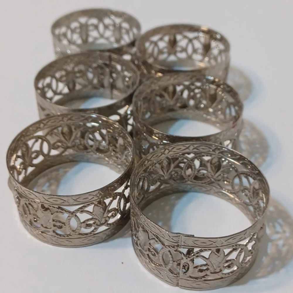 Vintage Kemp and Beatley Fleur Delis Filigree Napkin Ring Set of 6 L@@K!